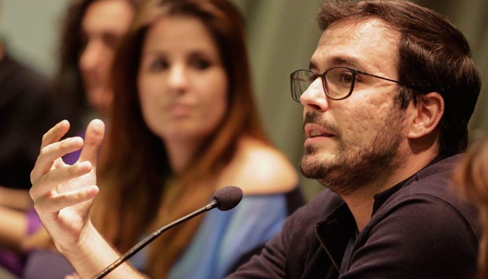 Una nueva constitución para un nuevo país